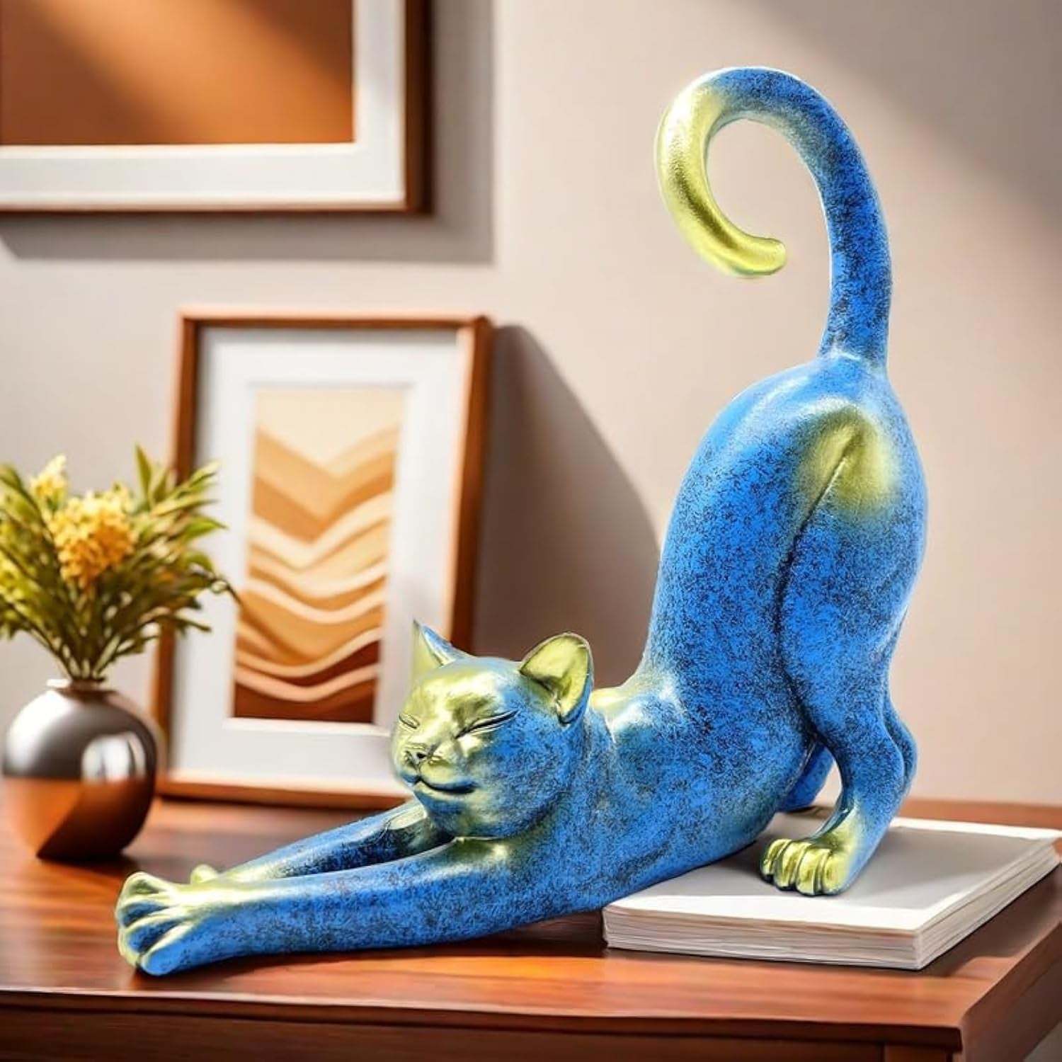 Cat Stretching Statue