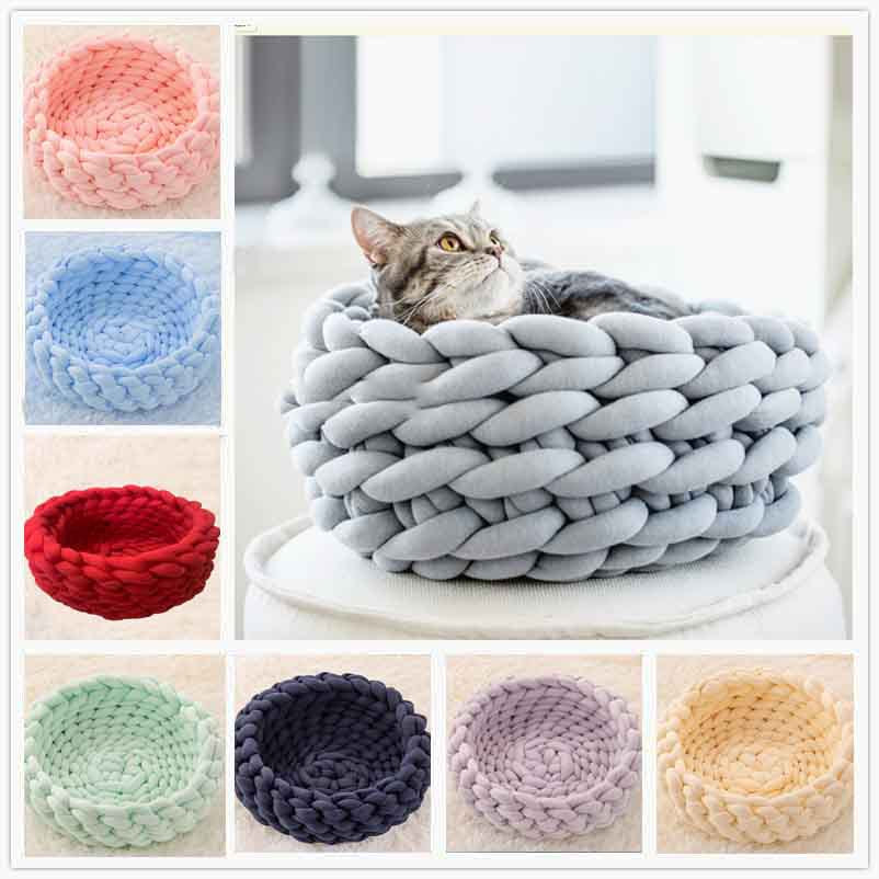Comfortable Pet Sleeping Basket