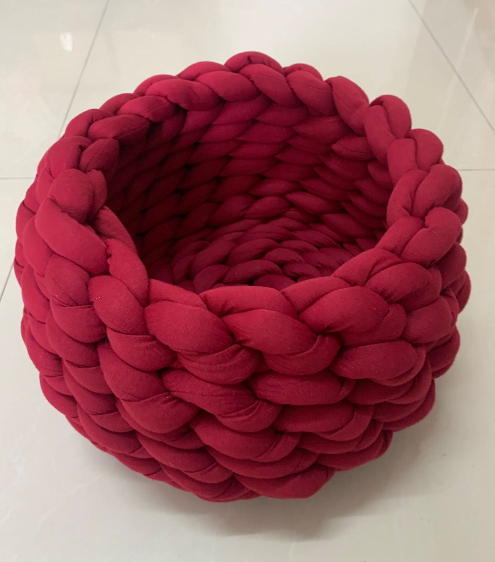 Comfortable Pet Sleeping Basket