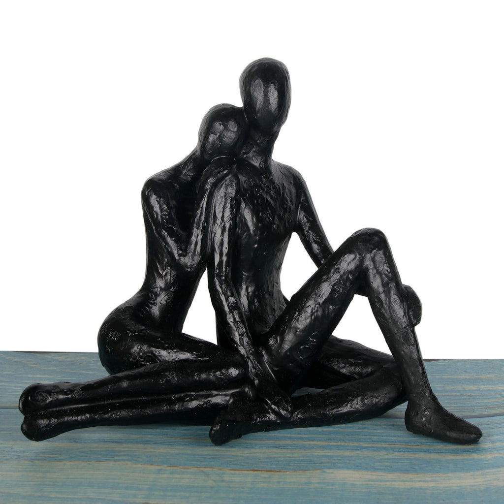 Passionate Love Couple Sculpture