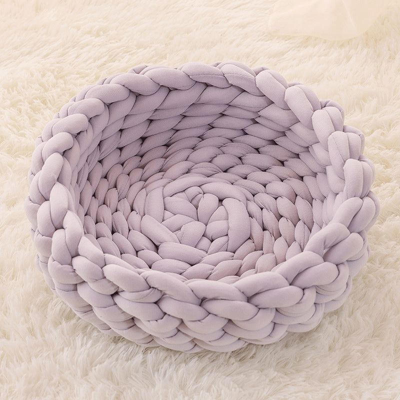 Comfortable Pet Sleeping Basket