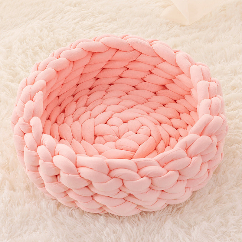 Comfortable Pet Sleeping Basket