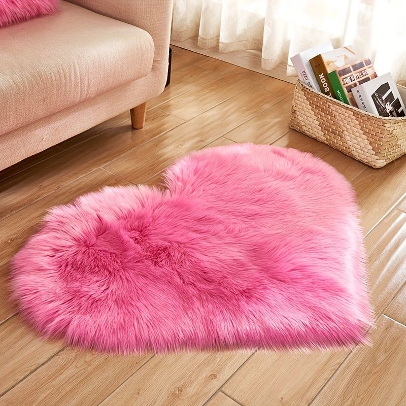 Fluffy Shaggy Heart-Shaped Area Rug