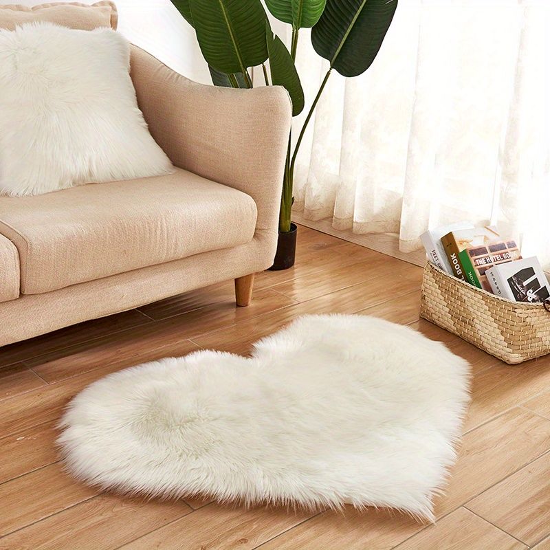 Fluffy Shaggy Heart-Shaped Area Rug