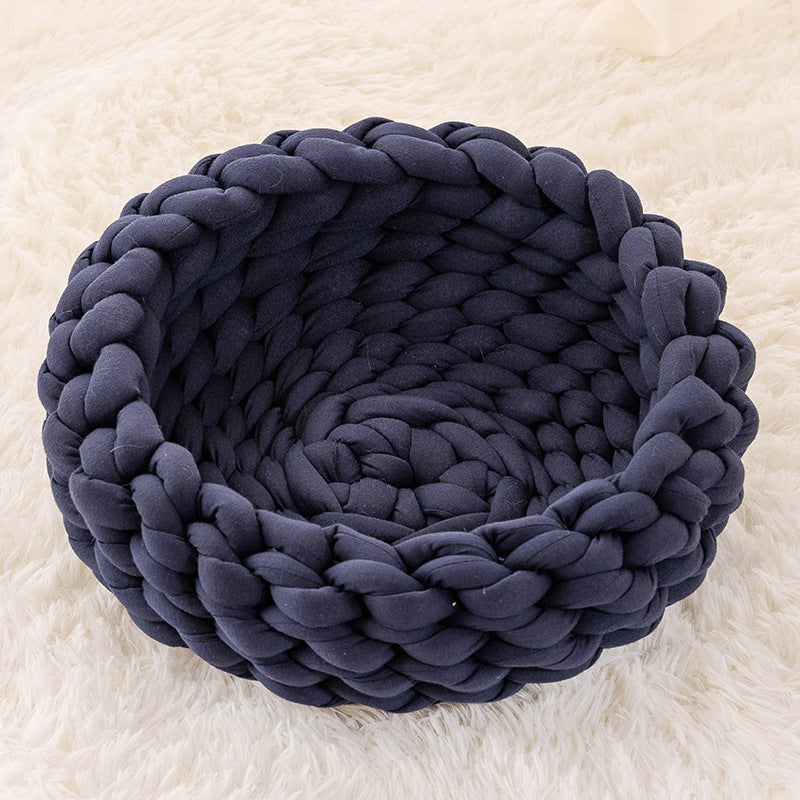 Comfortable Pet Sleeping Basket