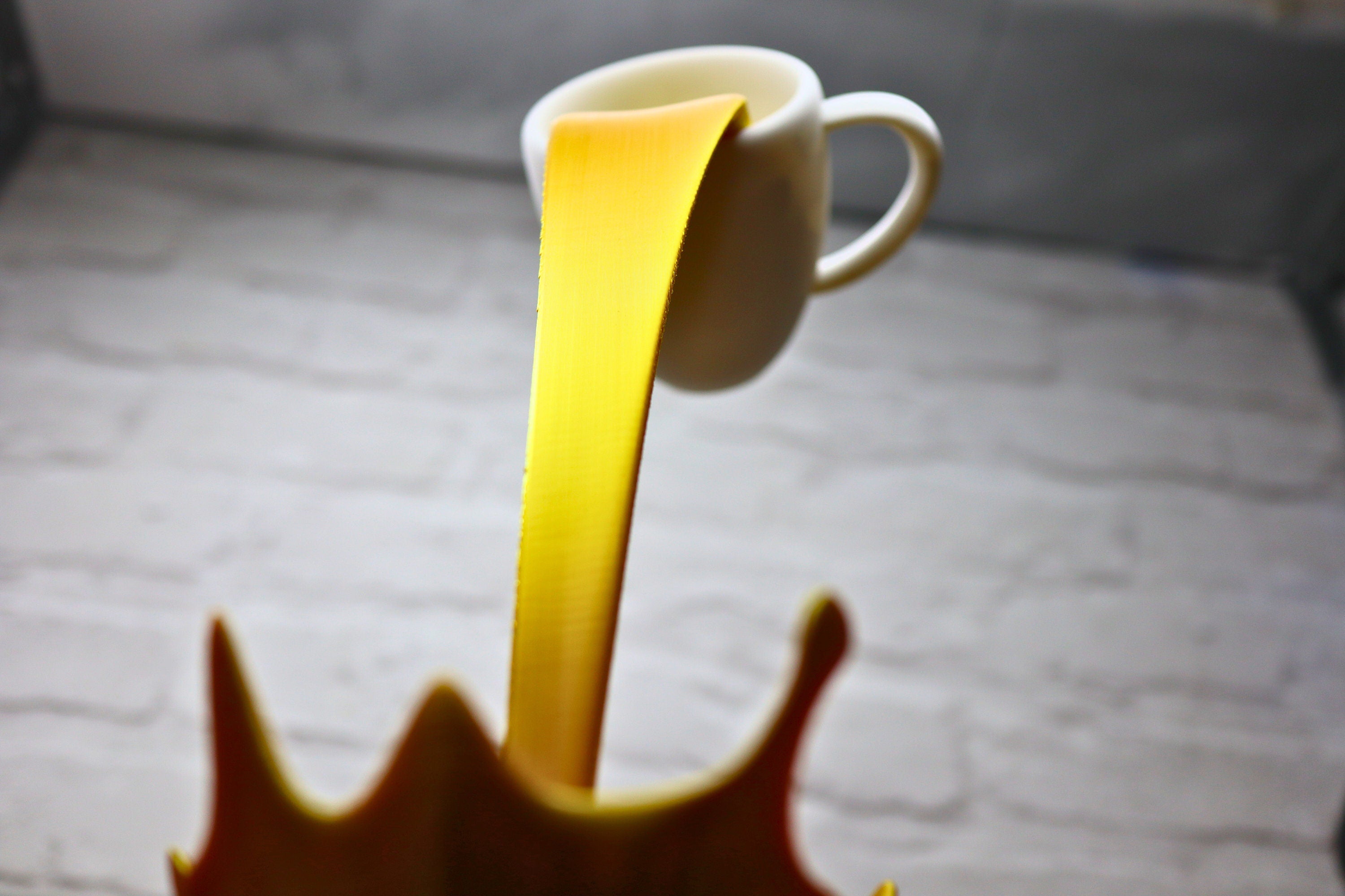 Gravity-Defying Liquid Sculpture